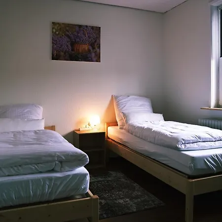 Гостьовий будинок & Monteurwohnungen Burglesum Бремен